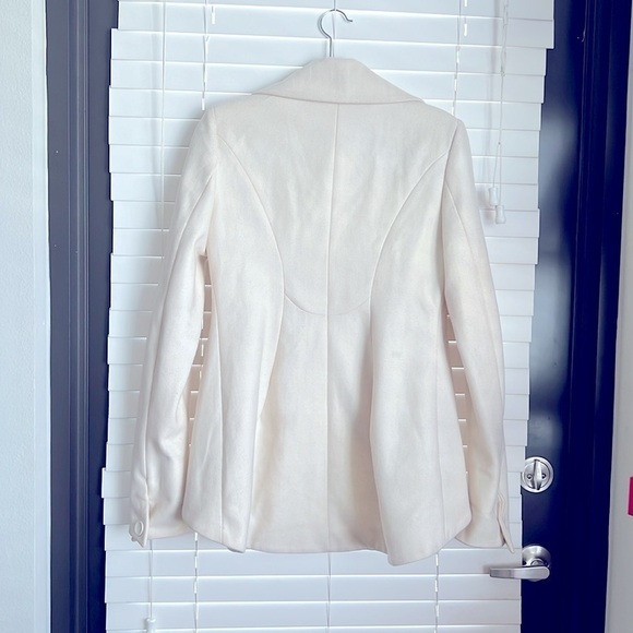 White High-Low Bebe Wool Pea Coat! Pretty!! π€© π₯Όπ - Picture 12 of 12